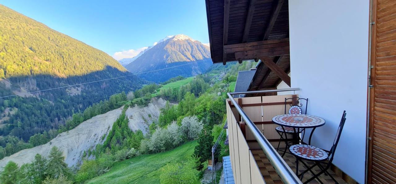 Hotel Traube - Stelvio Exteriör bild