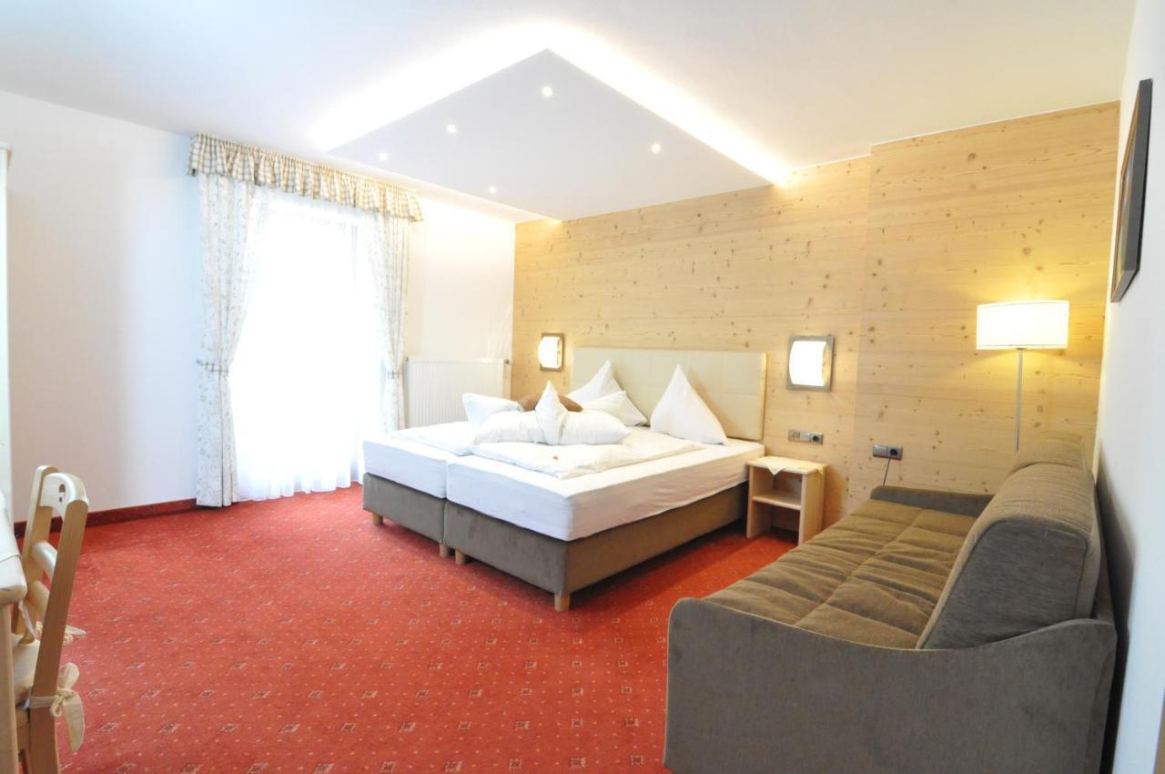 Hotel Traube - Stelvio Exteriör bild
