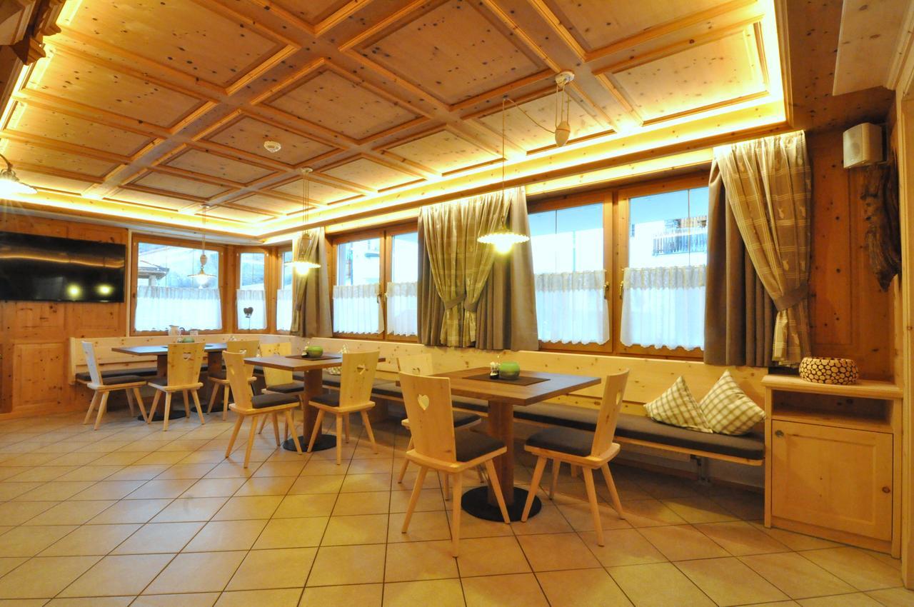 Hotel Traube - Stelvio Exteriör bild
